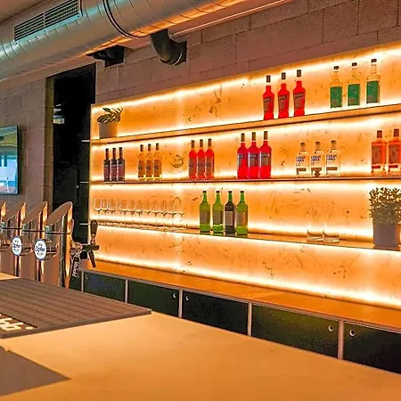 Boulderbar Self-check In 3* Leonding
